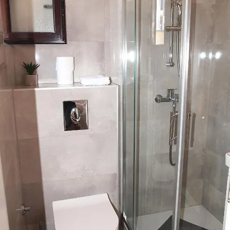 Apartment Anuska Makarska